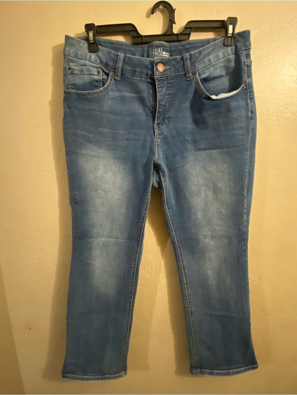 Time and Tru Women’s Blue Boot Cut Mid-Rise Jeans size 20 petite